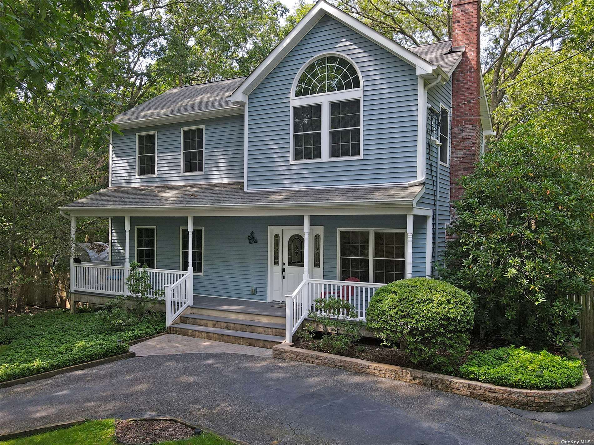 Cheemaun Trl, Ridge, NY 11961