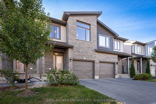 {{alt}} | Card Image