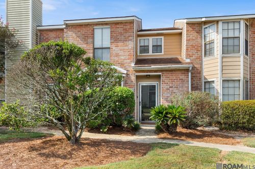 9839 Siegen Ln, Baton Rouge, LA, 70810-4704 | Card Image