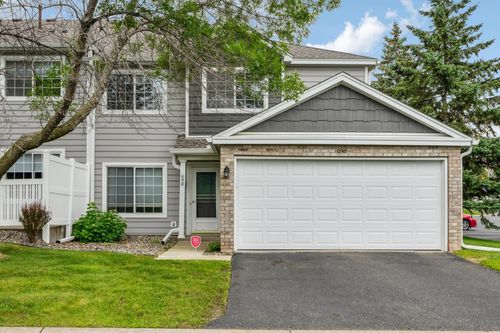 698 Mariner Way, Woodbury, MN, 55129-8583 | Card Image
