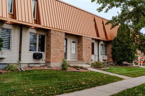 308 13th Avenue E, West Fargo, ND, 58078 | Card Image