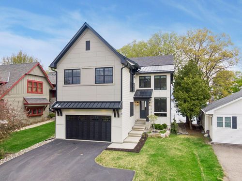 165 Mound Ave, Excelsior, MN, 55331-8572 | Card Image