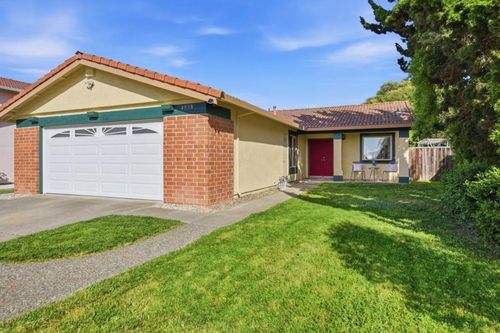 4938 Rocklin Dr, Union City, CA, 94587-5514 | Card Image