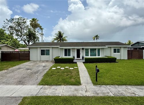 15761 Sw 102nd Ct, Miami, FL, 33157-1521 | Card Image