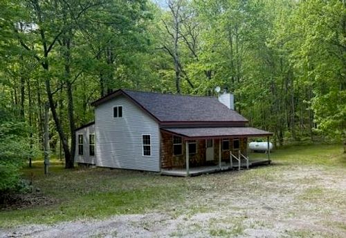 350 Mcmorris Trl, Harrison, MI, 48625 | Card Image