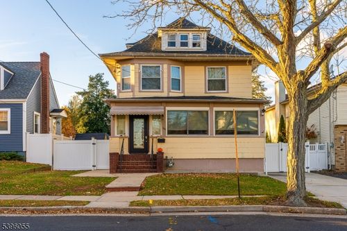 106 W Gibbons St, Linden, NJ, 07036-4048 | Card Image