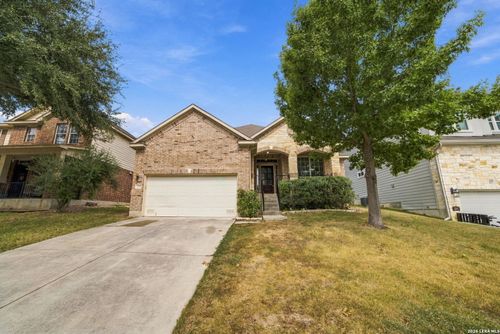 240 Nomad Ln, Cibolo, TX, 78108-3777 | Card Image