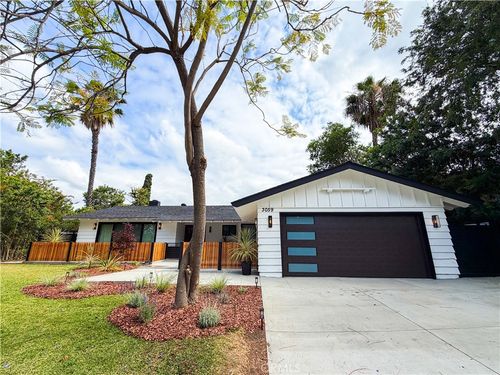 3059 N Butterfield Rd, Orange, CA, 92865-1602 | Card Image