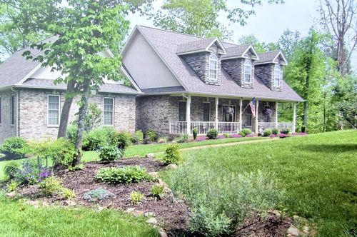 198 Cimmaron Way, Ashland City, TN, 37015-1976 | Card Image