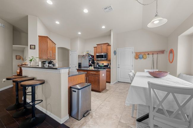 327 Saffron Spgs, House other with 3 bedrooms, 2 bathrooms and 4 parking in Buda TX | Image 14