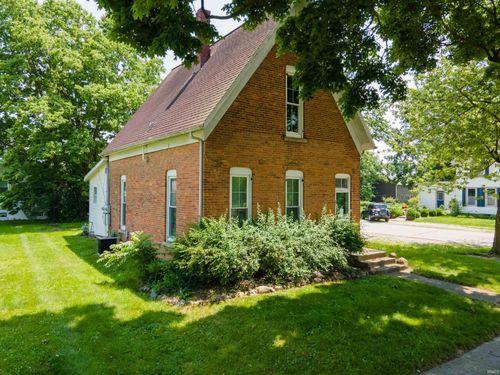 601 N Mill St, North Manchester, IN, 46962-1836 | Card Image