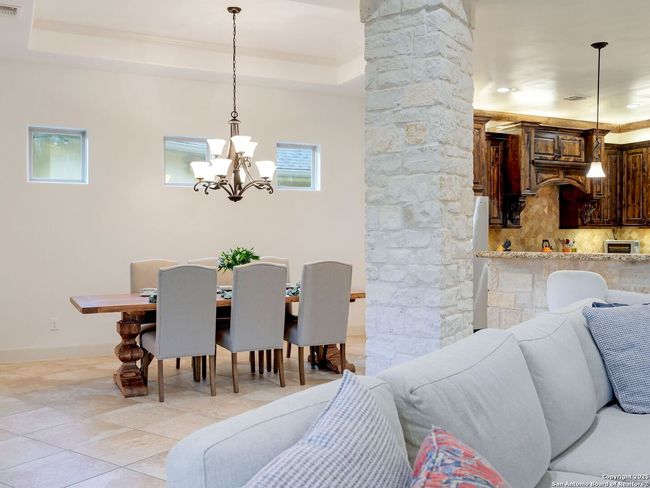 30007 Cibolo Path, House other with 3 bedrooms, 3 bathrooms and null parking in Fair Oaks Ranch TX | Image 13