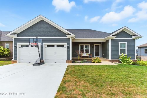 305 Wild Deer Dr, Elizabethtown, KY, 42701-8993 | Card Image