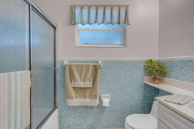 Main Bath | Image 11