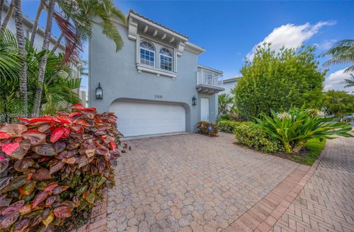 21025 Ne 31st Ave, Aventura, FL, 33180-3912 | Card Image