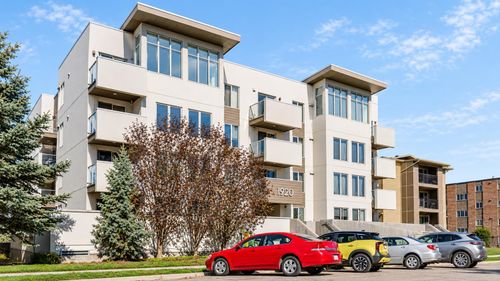 203-1920 11 Ave Sw, Calgary, AB, T3C0N8 | Card Image