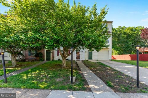 209 Clint Ln, FREDERICKSBURG, VA, 22405-2785 | Card Image