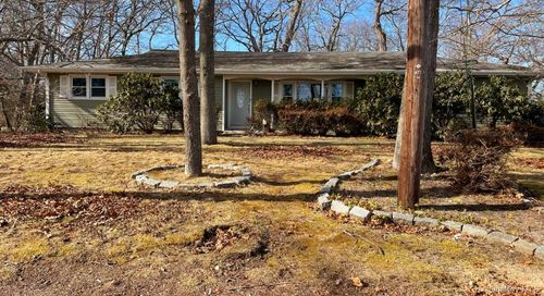 149 Otis Road, Brookhaven, NY, 11772 | Card Image