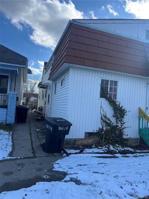 5020 Fredro Street, Detroit, MI, 48212 | Card Image