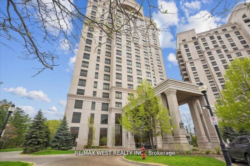 405-9255 Jane St, Vaughan, ON, L6A0K1 | Card Image