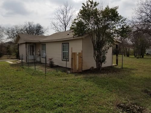 3700 Radford Rd, Fort Worth, TX, 76119-2312 | Card Image