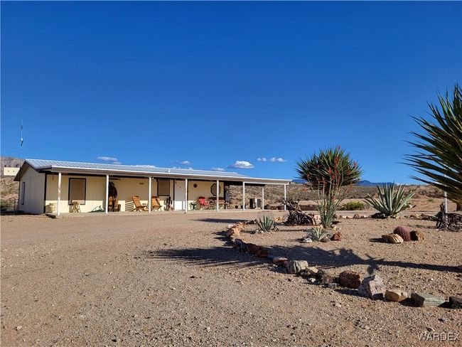 Front of Structure | Image 5