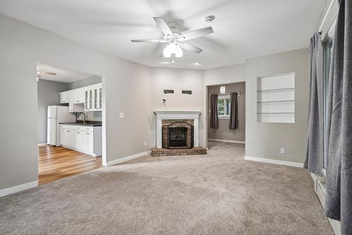 530a-530 S Main Street, Oconomowoc, WI, 53066 | Card Image