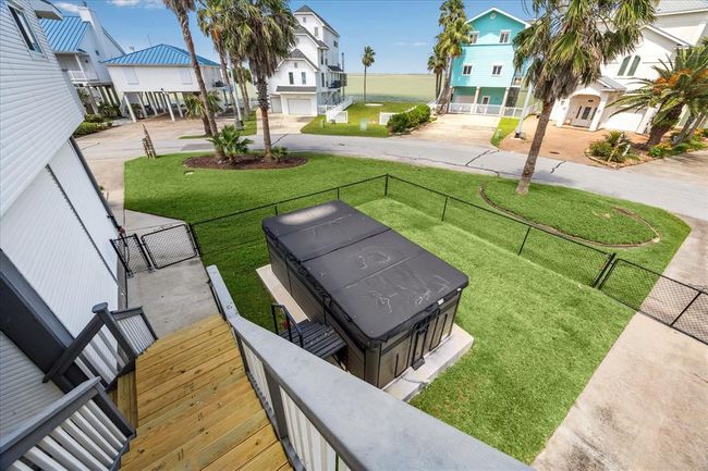 138 Isles End Rd, House other with 4 bedrooms, 3 bathrooms and 2 parking in Tiki Island TX | Image 28