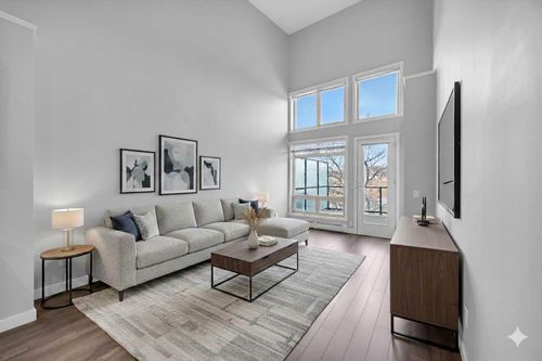 425-823 5 Avenue Nw, Calgary, AB, T2N0R5 | Card Image