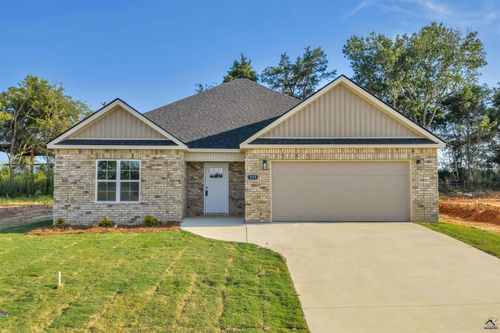 121 Early Drive, Byron, GA, 31008 | Card Image