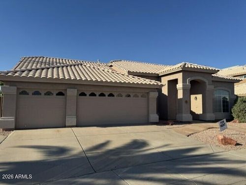 4622 E Desert Willow Rd, Phoenix, AZ, 85044-6068 | Card Image