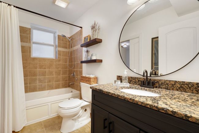 APT-1 - 3531 W Shakespeare Ave, Home with 2 bedrooms, 2 bathrooms and null parking in CHICAGO IL | Image 18