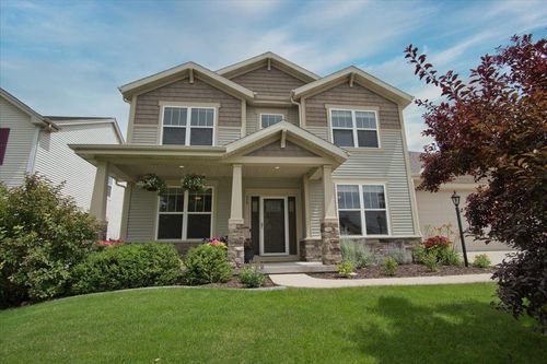 279 N Mallard Dr, SUN PRAIRIE, WI, 53590-1653 | Card Image