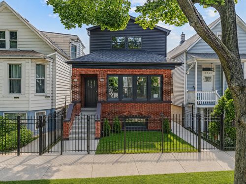 2145 N Karlov Ave, Chicago, IL, 60639-3715 | Card Image