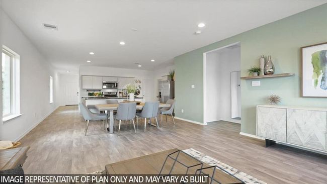 5442 Pinetree Crescent Ln, House other with 4 bedrooms, 3 bathrooms and 2 parking in Spring TX | Image 15