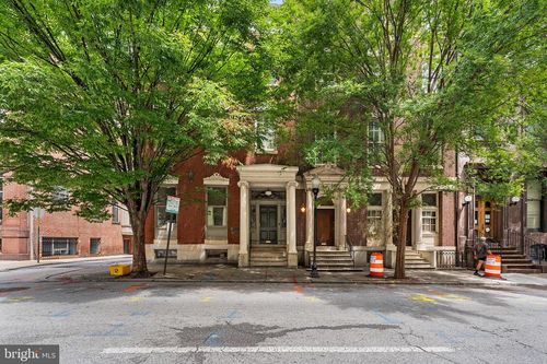 31-10 W Madison St, BALTIMORE, MD, 21201-2384 | Card Image