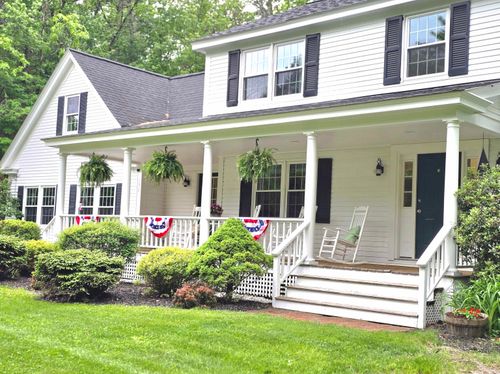 156 Bow Ln, North Conway, NH, 03860-5900 | Card Image