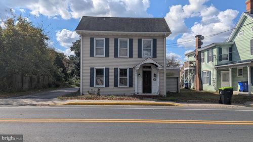 107 N Bedford St, GEORGETOWN, DE, 19947-1465 | Card Image