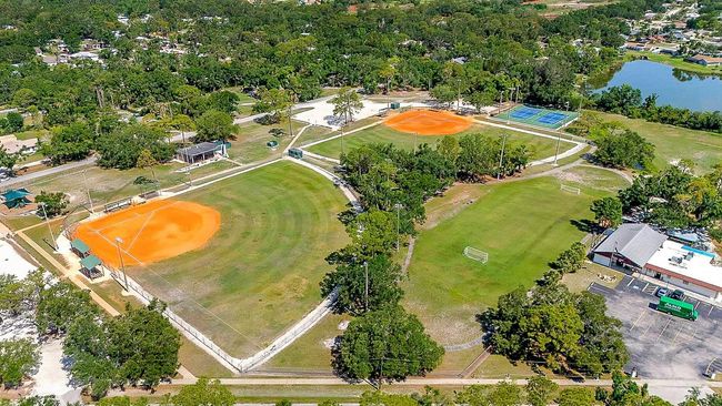 5192 Cedar Hammock Ln, House other with 3 bedrooms, 2 bathrooms and null parking in SARASOTA FL | Image 46