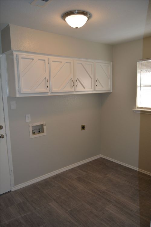 4611 Rockland Dr, Arlington, TX, 76016-5536 | Card Image