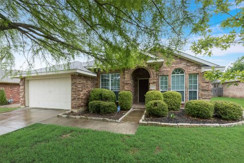 2760 Beacon Hill Dr, Rockwall, TX, 75087-7100 | Card Image