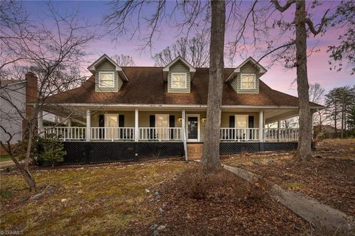 6295 Selwyck Lane, Kernersville, NC, 27284 | Card Image