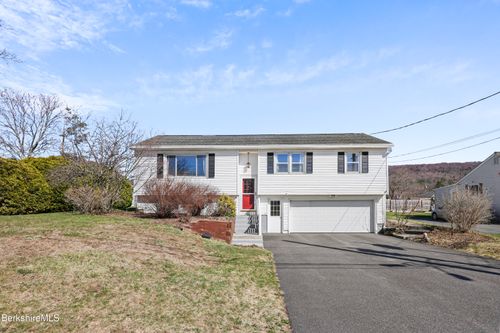 43 Baldwin Ave, Pittsfield, MA, 01201-3802 | Card Image