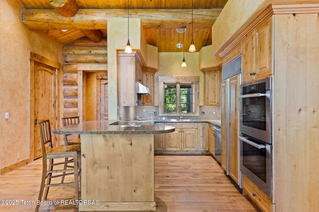 5725 Caddis Fly Dr, House other with 3 bedrooms, 4 bathrooms and null parking in Wilson WY | Image 11