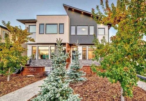unit-2-940 38th Street Sw, Calgary, AB, T3C1T3 | Card Image