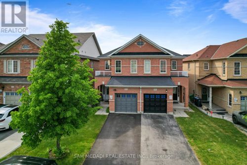 891 Oasis Dr, Mississauga, ON, L5V0C7 | Card Image