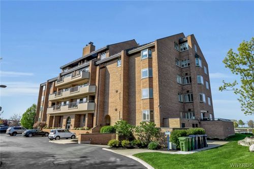 306-40 Waterfront Cir, Buffalo, NY, 14202 | Card Image