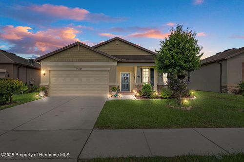 15287 Stone House Dr, BROOKSVILLE, FL, 34604-5834 | Card Image
