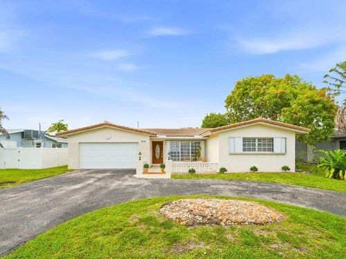 5501 Monroe St, Hollywood, FL, 33021-7143 | Card Image