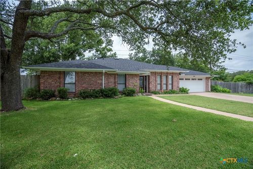 1012 Pin Oak Dr, Belton, TX, 76513-1023 | Card Image